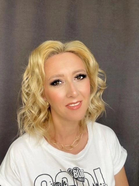 Шкарина Светлана Александровна.